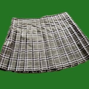 Plus Size No Boundaries Pleated Women's Mini Skirt